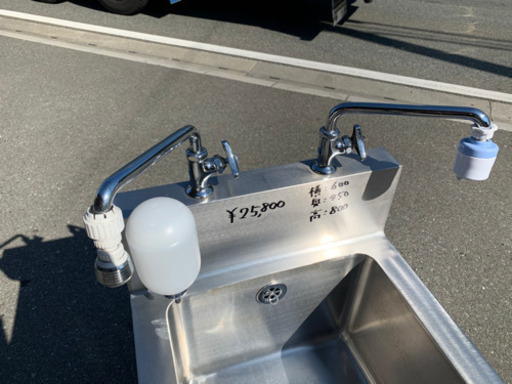 ☆中古品 1槽シンク 蛇口2個 水石鹸入れ付 450x600x800mm☆