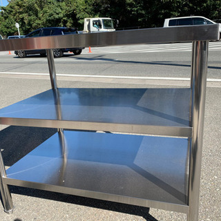 ☆中古品　業務用作業台　900x600x800mm☆
