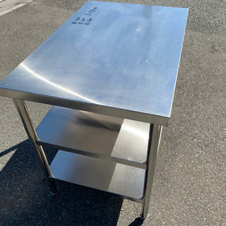 ☆中古品　業務用作業台　900x600x800mm☆