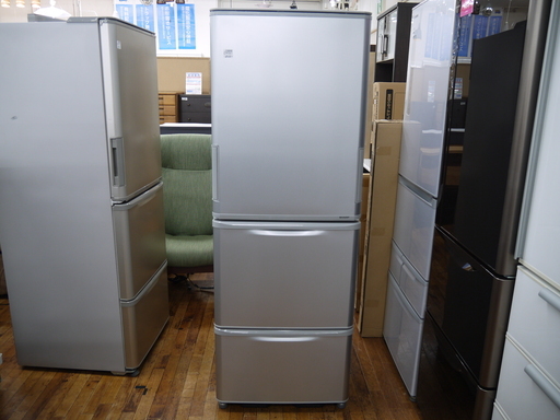 安心の1年保証つき【トレジャーファクトリー入間店】SHARPの3ドア冷蔵庫のご紹介！！
