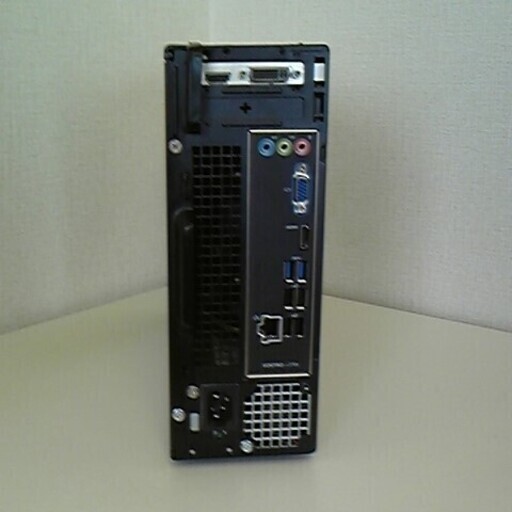 デスクトップパソコン　DELL VOSTRO 270S  i5-3470 WIN 10 PRO 64bit　無線LAN付属を売ります。