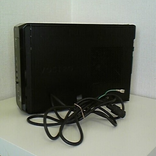 デスクトップパソコン　DELL VOSTRO 270S  i5-3470 WIN 10 PRO 64bit　無線LAN付属を売ります。