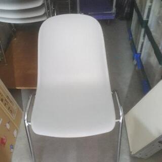 スタッキング　会議用椅子