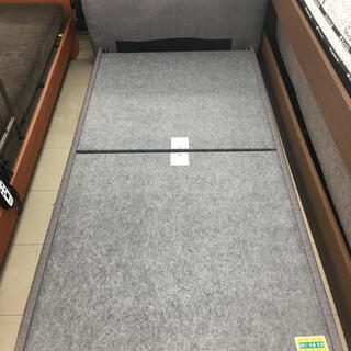 ふわふわマットレスで日ごろの疲れを癒しませんか？シングルベッドのご紹介です！