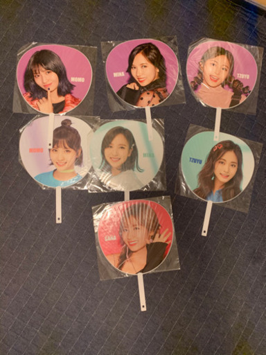 TWICEうちわ