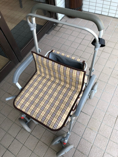 美品✴︎シルバーカー
