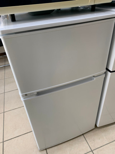 ユーイング UR-D90J 冷凍冷蔵庫 90L 2017年製