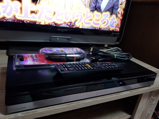 ☆大容量！W録画！速い！コンパクト！東芝REGZA DBR-Z320☆