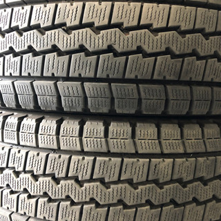 215/70R17.5格安4本セット