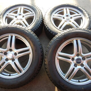 ＷＳＳ　１７インチ　スタッドレス付き　デリカＤ：５，エクストレイル