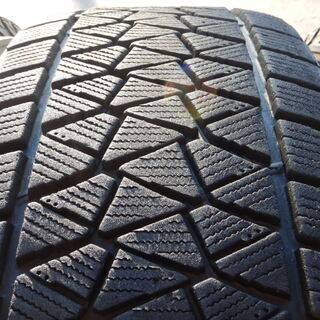 ＷＳＳ　１７インチ　スタッドレス付き　デリカＤ：５，エクストレイル