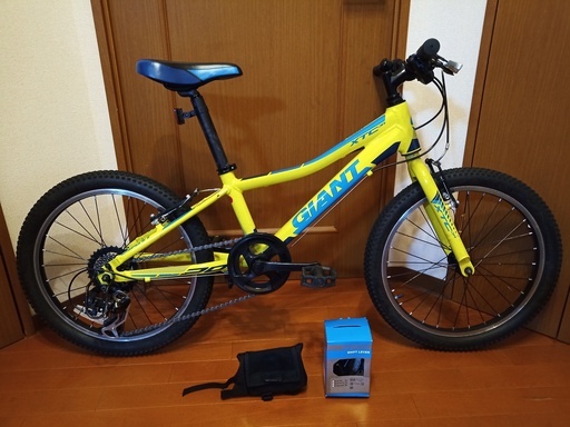 GIANT　XTC　JR20　LITE　２０１６　子供用自転車２０インチ