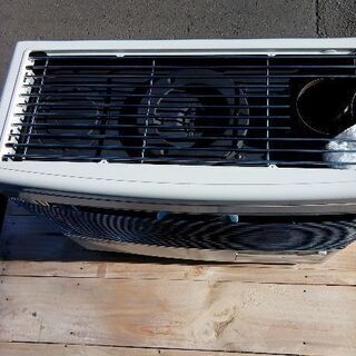 サンポット KSH-7010RC 半密閉式石油ストーブ ポット式 煙突 Hybrid Kabec 