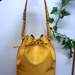 トレファク府中店】ルイヴィトン エピ イエローのショルダーバッグ！
