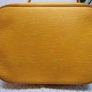 トレファク府中店】ルイヴィトン エピ イエローのショルダーバッグ！
