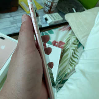 iPhone7プラス本体