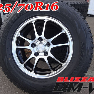 値下げしました バリ山スタッドレスタイヤホイール