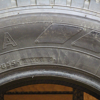 タイヤ、ホイール 195/80R15 107/105 YOKOHAMASY01 4本セット 14年製 