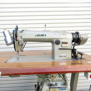 K157【業務用品】稼働品 大型ミシン ジューキ DDL-505 作業机 作業台 モーター 工業用ミシン 上下送りミシン JUKUI 格安 激安 クラフト