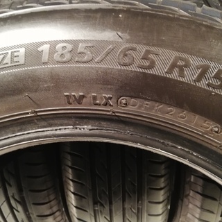 185/65R15 ブリヂストン　8分山 ノーマル 商品代金＋工賃＋廃棄タイヤ処分込々 18800円のみ　フィット, ヴィッツ, フリード, モビリオ, スパイク, パッソ ,ポルテ, ブーン ,アクア, スペイド, bB,ファミリア, デミオ, グレイス,エアウエイブ等に♪