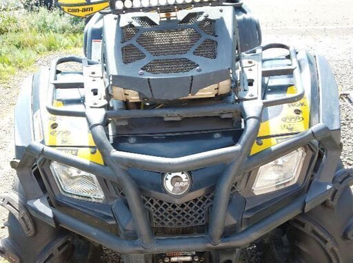 ４輪バギー can-am OUTLANDER XMR