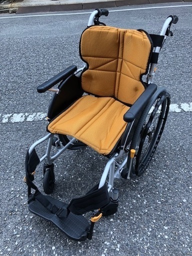 【美品】車椅子　松永製作所　ネクストコア　自走型　NEXT-11B（オレンジ）