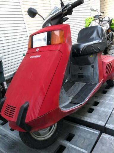 三輪ミニカー登録のストリームです。修理必要です。