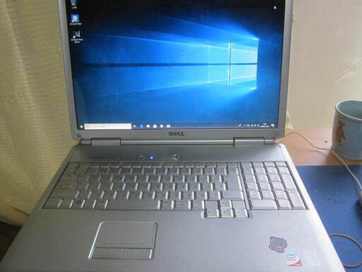 DELL  17インチノートパソコン　 inspiron 1720