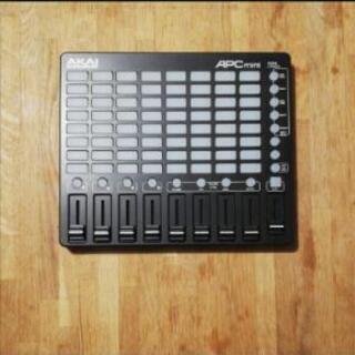 AKAI APC mini ableton live 