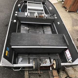 値下げ！ボート バッテリチャージャー ホンデックツス 魚深探知機