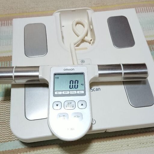 体重体組成計 オムロン カラダスキャン HBF-904