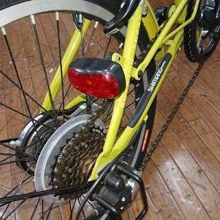 20インチ折り畳み自転車 6段変速機 パンクしにくい自転車