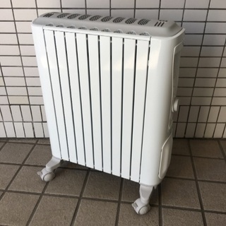 【未使用】DeLonghi  ベルカルド　オイルヒーター