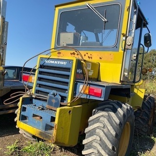 多少の値引可【格安】コマツ ホイールローダー WA70-1 除雪機 軽油 4WD
