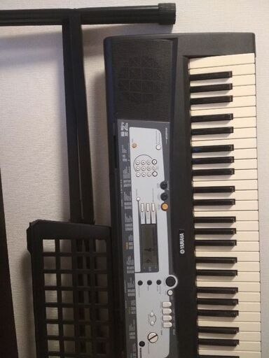 電子ピアノ（キーボード）