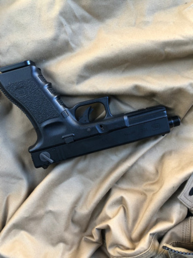 グロック18c フルオートブローバックガスガン　ほぼ新品