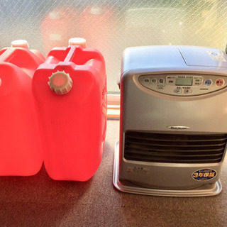 石油ファンヒーターと灯油缶2個セット