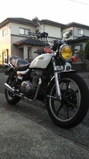 カワサキ旧車   Z 400 LTD  1型　キレイ ‼   キックなし、セルのみ ❣