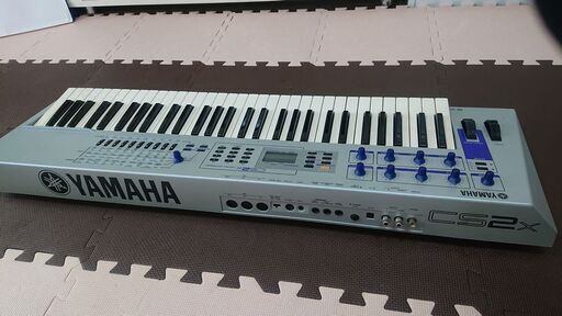 Yamaha CS2x シンセサイザー