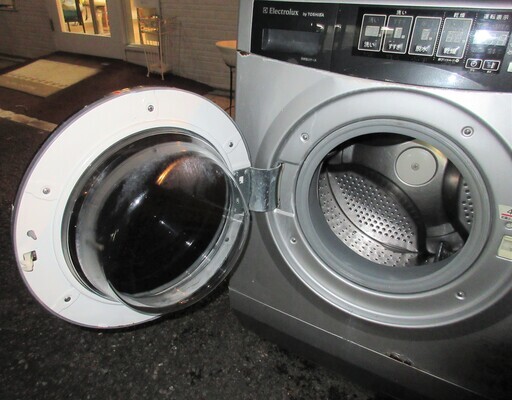 ☆三洋電機 SANYO AWD-AQ2000 9.0kg ドラム式洗濯乾燥機◆オゾンで洗う