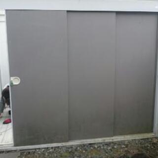 中古物置小屋