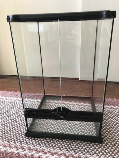 爬虫類　ケージ　鍵付き　ヒートマット付き