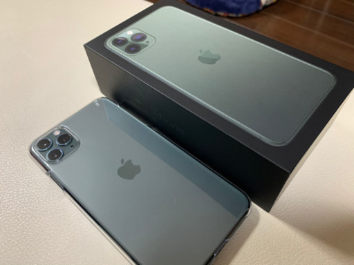 iPhone 11 Pro Max ミッドナイトグリーン 256GB ムスビー｜iPhone 11