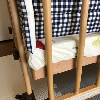 お値下げ】【神奈川県川崎市直接お取引】KATOJIベビーベッド、西川