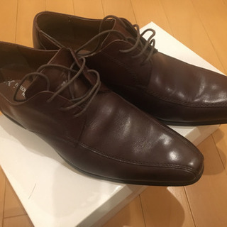 コシノ ヒロコの革靴