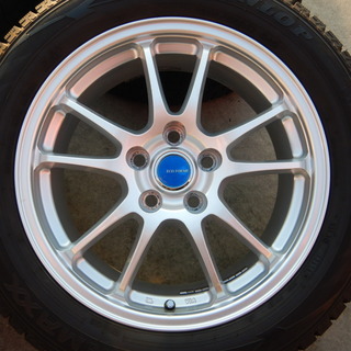 エコフォルム　１７インチ　スタッドレス　エスティマ、クラウン