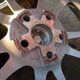 エコフォルム　１７インチ　スタッドレス　エスティマ、クラウン