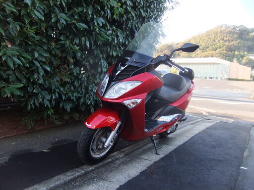 SYM RV125i フルサイズ125cc FI実働中古美車　バッテリーフル充電済み　オイル交換後渡し　書類有