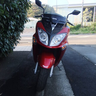 SYM RV125i フルサイズ125cc FI実働中古美車 バッテリーフル充電済み