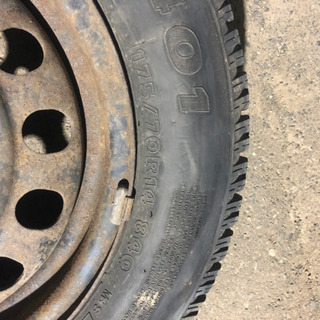 スパイク　タイヤ　希少サイズ　緊急値下げ❗️❗️❗️